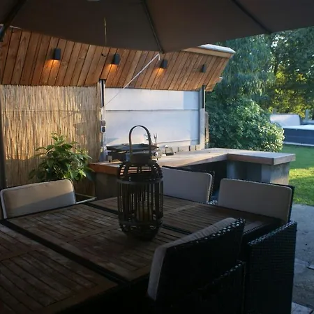 Maison De Nage Port Bassin D'arcachon بيت للعطل أودينج